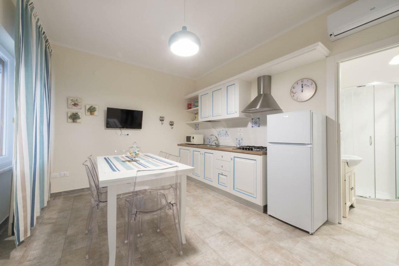 Casa Vacanze Anfitrite Lido Conchiglia エクステリア 写真
